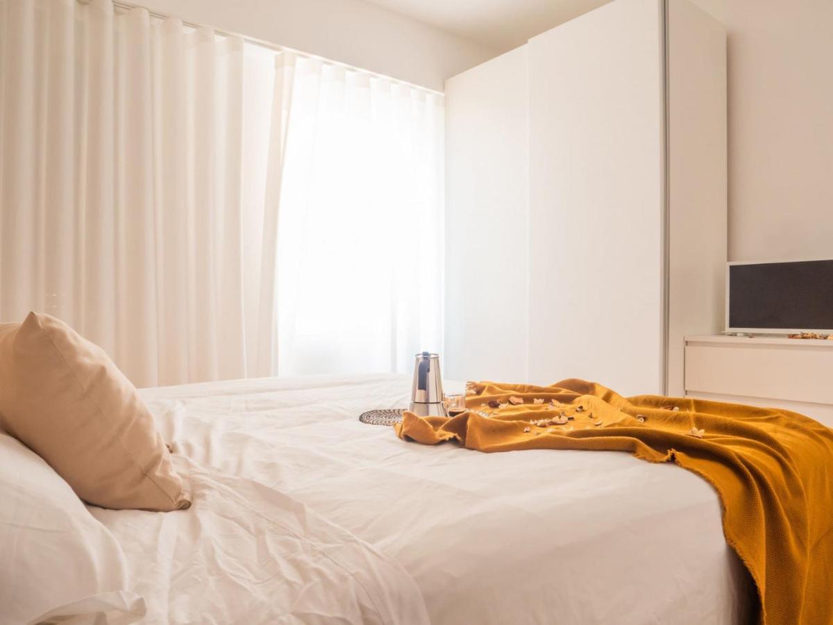 The Best Rent - Modern Apartment Near Corso Buenos Aires Milano Eksteriør billede