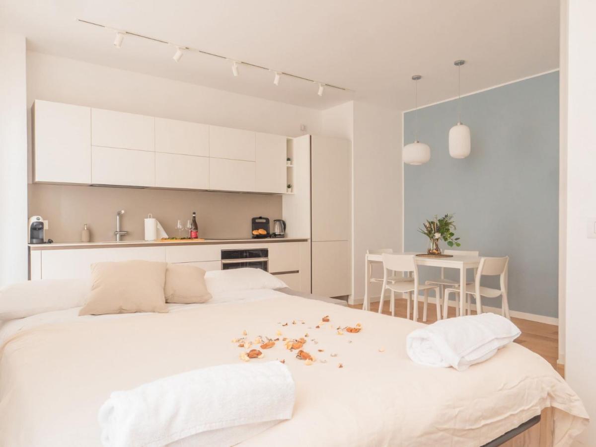 The Best Rent - Modern Apartment Near Corso Buenos Aires Milano Eksteriør billede