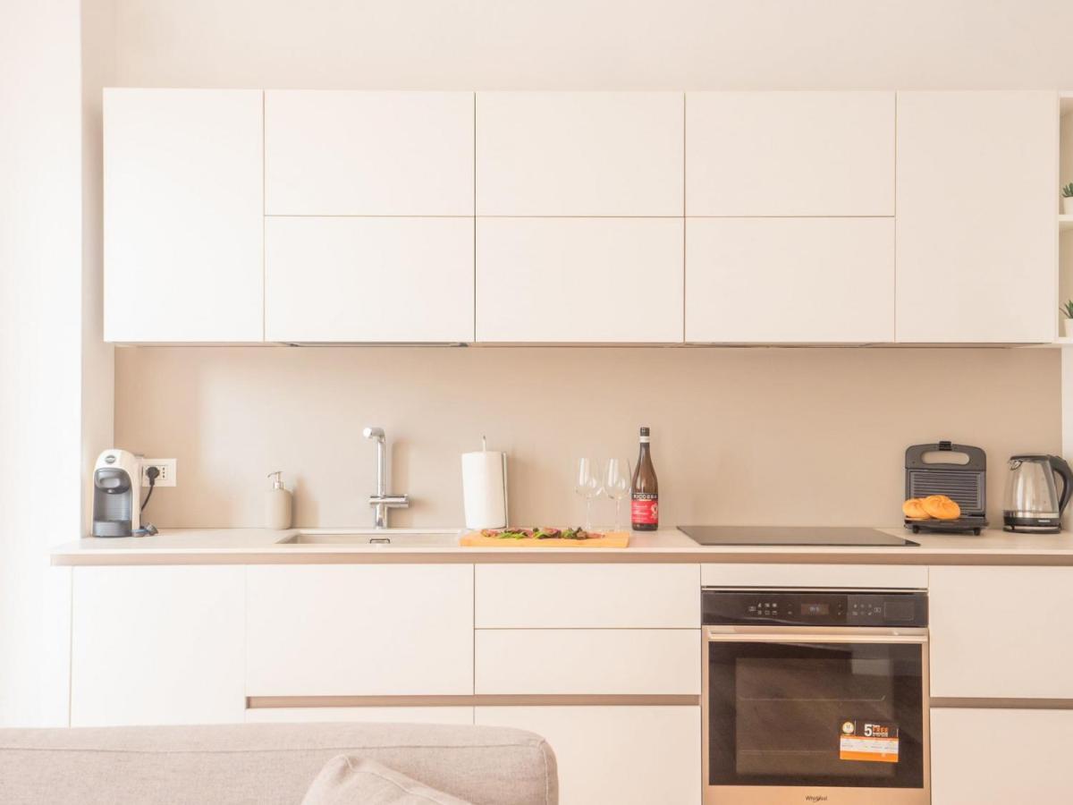 The Best Rent - Modern Apartment Near Corso Buenos Aires Milano Eksteriør billede